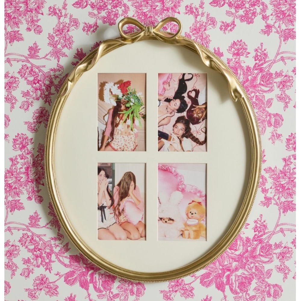 NWT Urban Outfitters Gold Bow Picture Frame